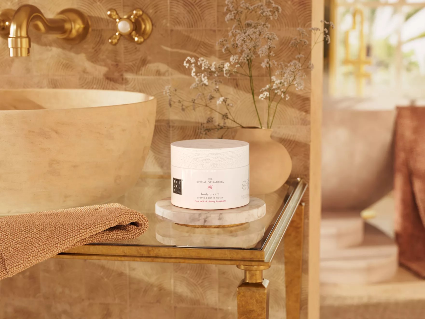 Sakura Body Cream 220ml – Obrázok 2