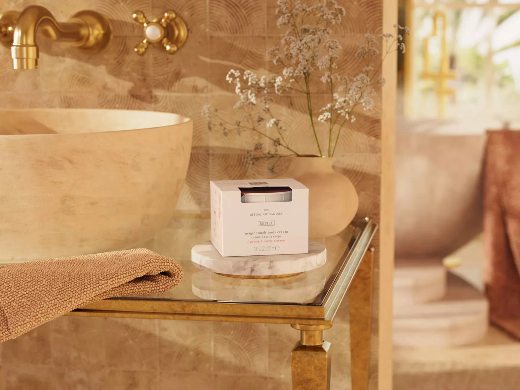 Sakura Body Cream Refill 220ml – Obrázok 2