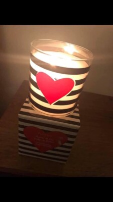 PARTYLITE | Glolite Prisoner Of Love SVIEČKA Snowberries™ Sviečka s 3 knôtmi – Obrázok 2